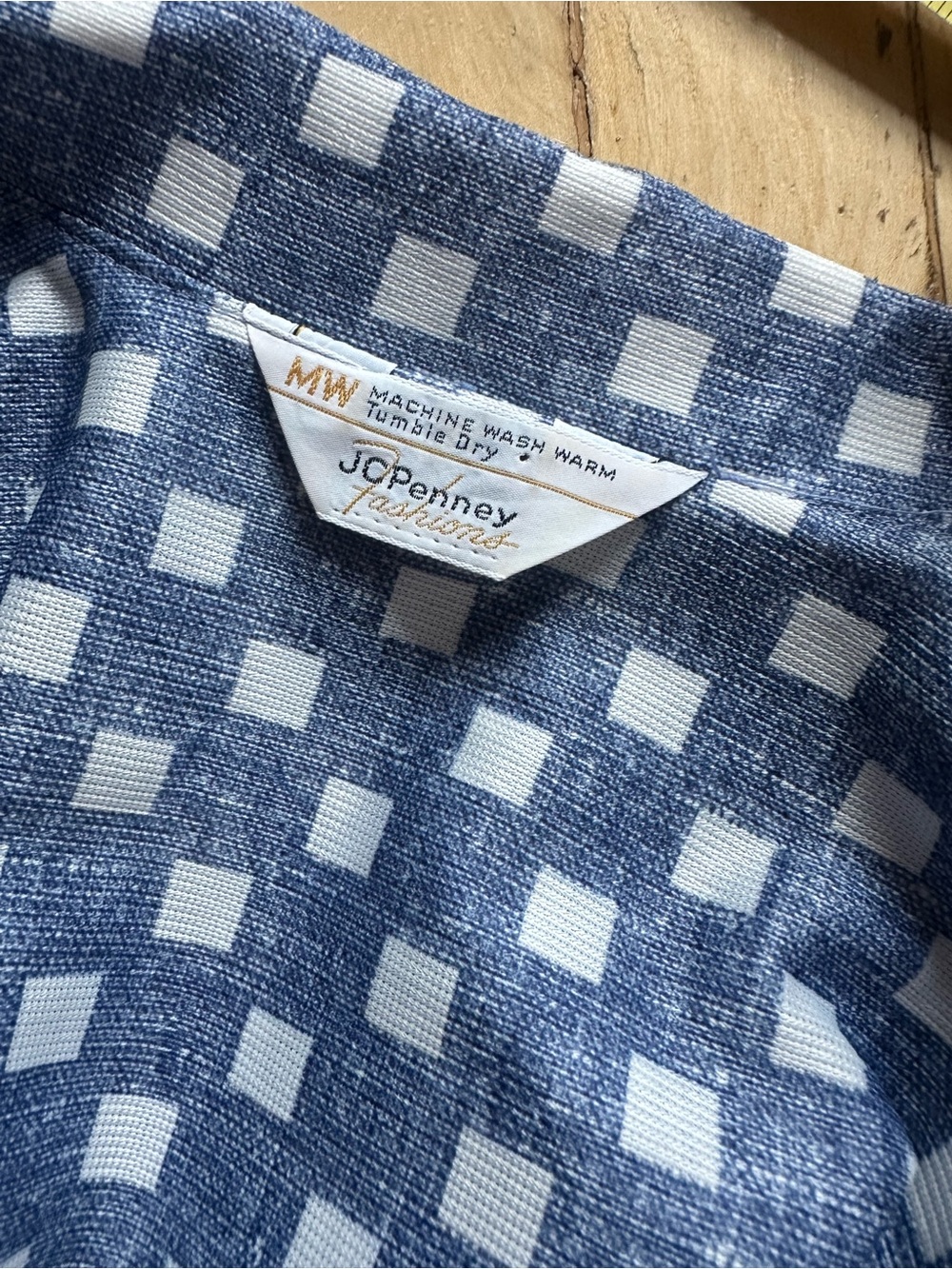 Blue and White Check Sleeveless Wide-Leg Set - Picture 6 of 9